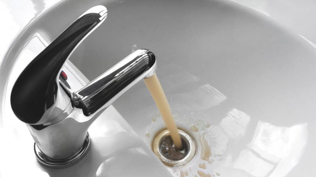 discoloured water from tap