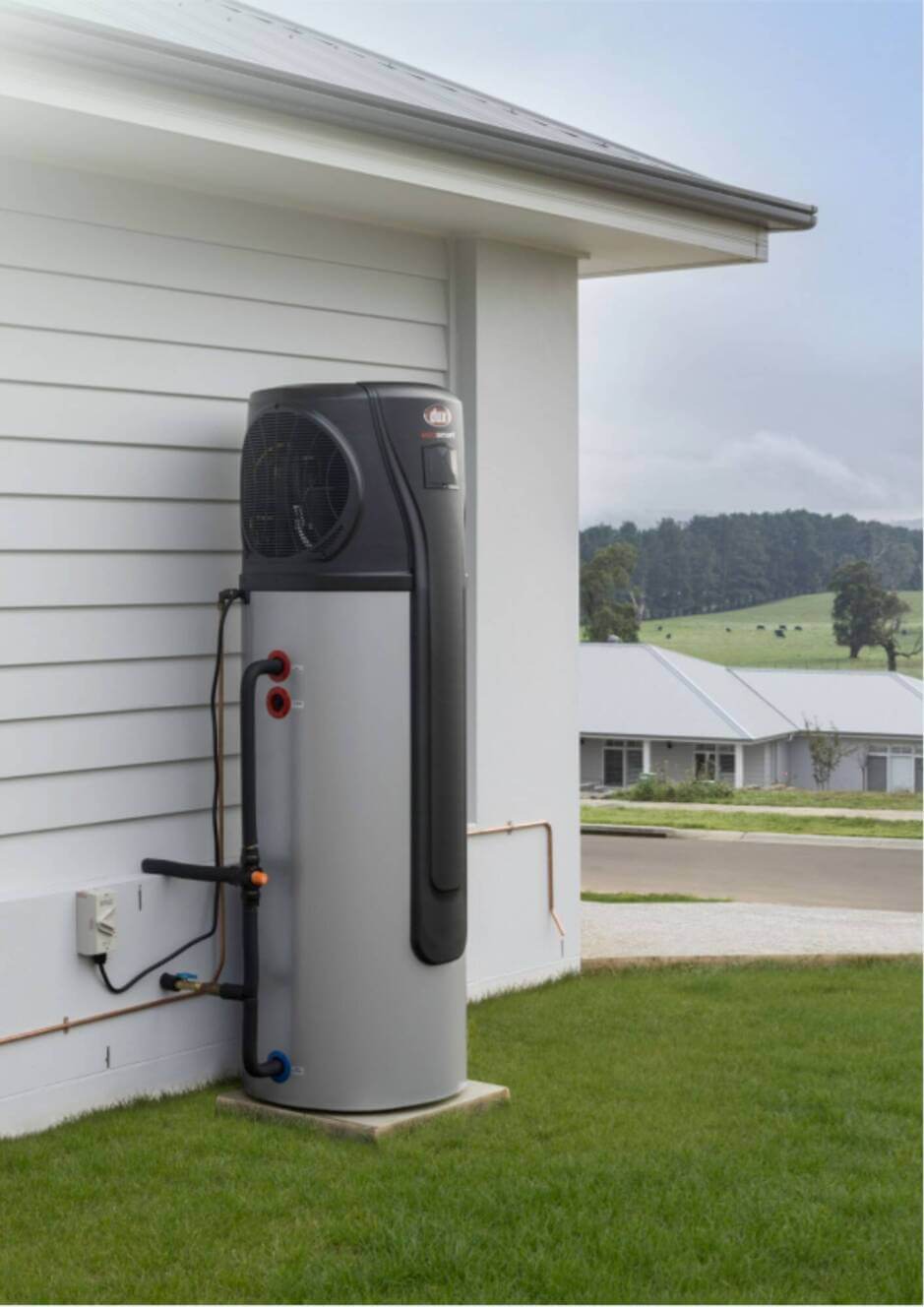 Dux Ecosmart 270 litre Heat Pump Same Day Hot Water Service
