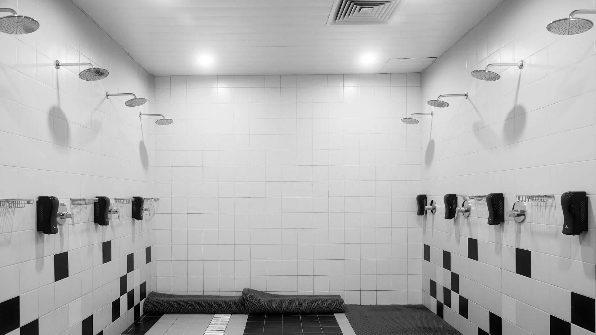 gym showers 